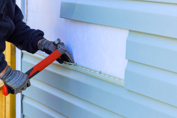Reliable Siding Repair contractor in Swampscott, MA by Squared Siding